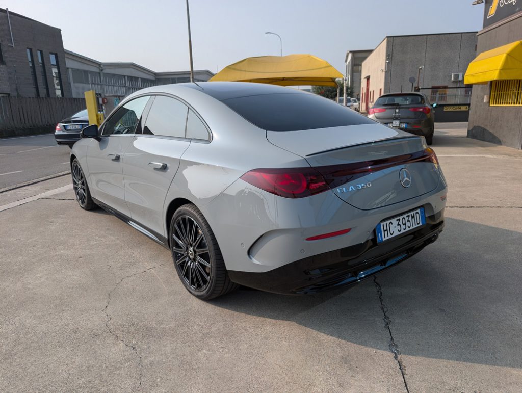 MERCEDES-BENZ CLA 350 EQ 4Matic Premium AMG LINE Plus - 24
