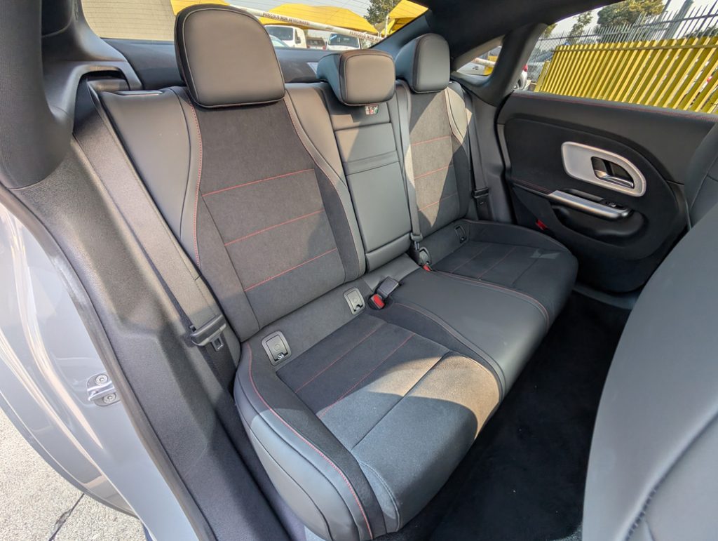 MERCEDES-BENZ CLA 350 EQ 4Matic Premium AMG LINE Plus - 30