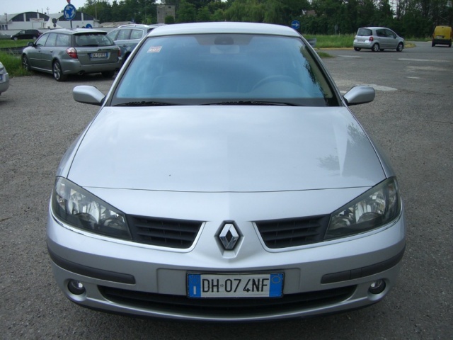 RENAULT Laguna Grigio metallizzato