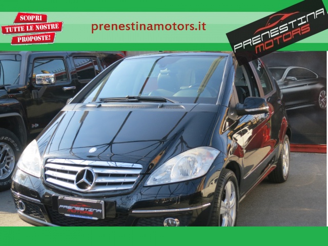 MERCEDES-BENZ A 180 Nero metallizzato