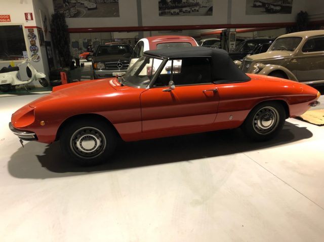 alfa romeo spider duetto 1300 junior osso di seppia anno 1969